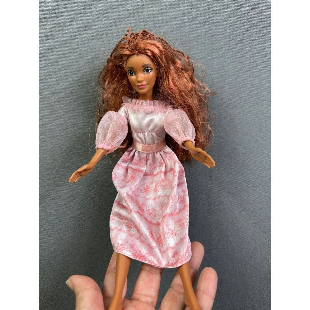 Barbie‎ Doll Auburn Wavy Red Hair with Braids Pink Floral Puff Sleeve Dress